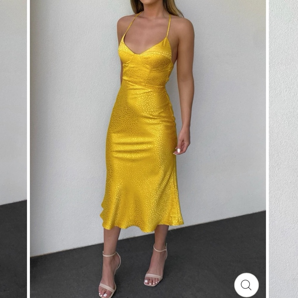 Jaus Yellow Midi Dress